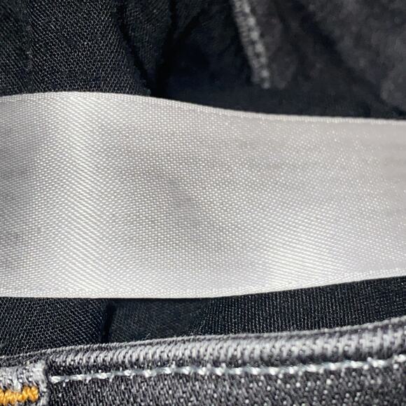 EILEEN FISHER Organic Cotton Skinny Jeans Zip Fly Washed Black Size 2P - Picture 8 of 8